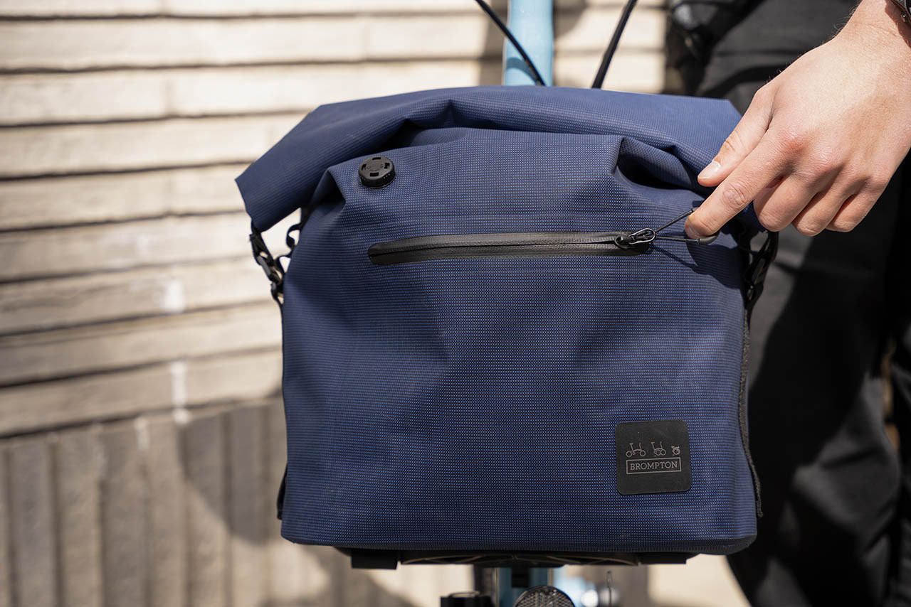 bolsa-brompton-358zum-1.jpg Bolsa Impermeable Borough Pequeña | Brompton España - Imagen 1