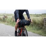 AGU Bolsa Manillar Venture 17L negro | BIKE24