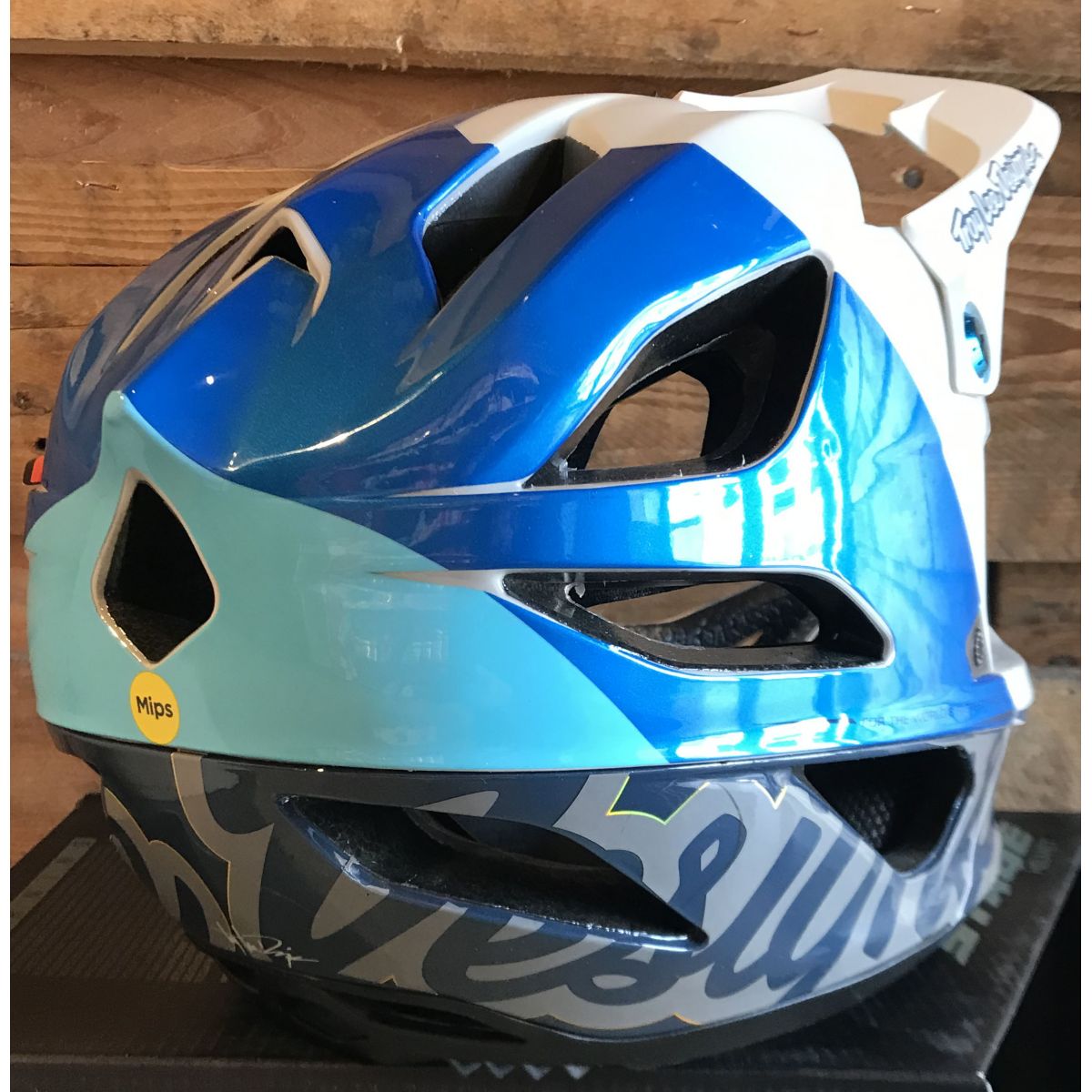 casco-integral-bici-345gtj-1.jpg Casco Integral Troy Lee Designs Stage Mips | The Bike Village | Enduro - Imagen 1