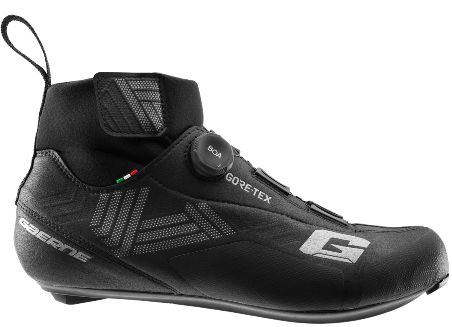 zapatillas-ciclismo-carretera-invierno-297uai-1.jpg Las mejores zapatillas ciclistas de invierno para combatir el frío - Imagen 1