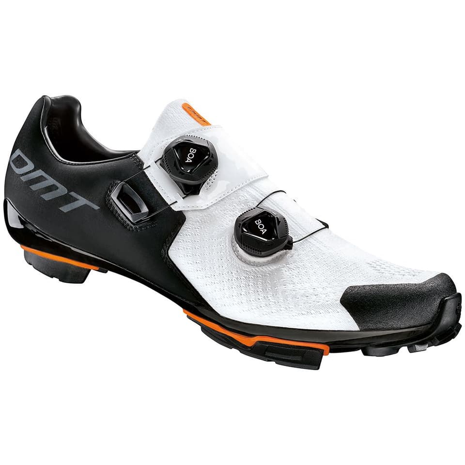 zapatillas-dmt-mtb-771gaq-1.jpg Zapatillas DMT Modelo MH1 Negro/ Blanco XC / MARATÓN - Imagen 1